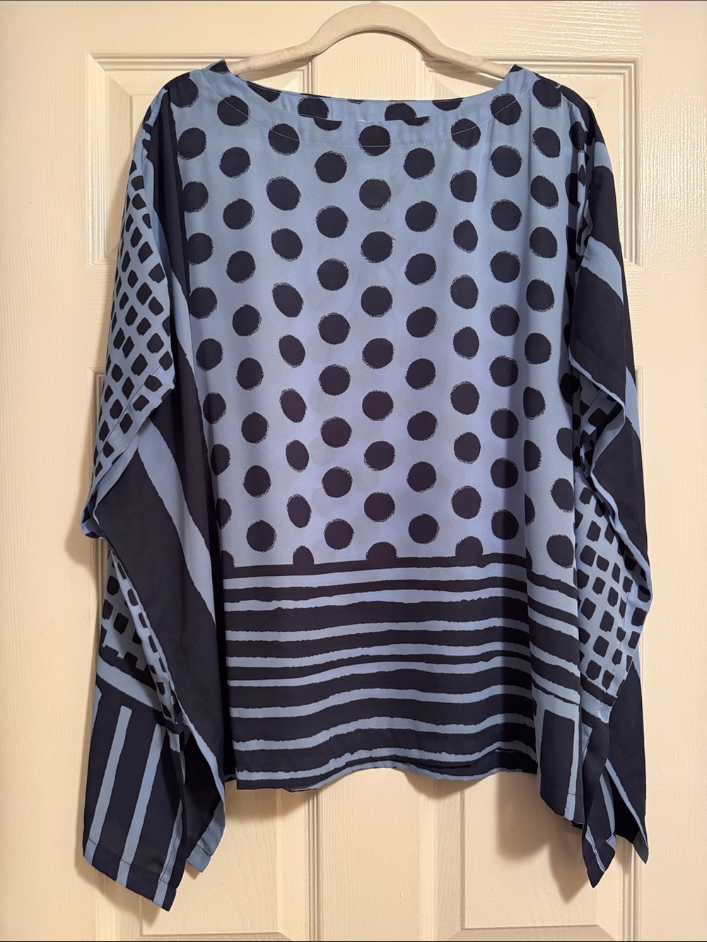 Chico’s Light Blue & Navy Polka Dot Poncho Size S/M